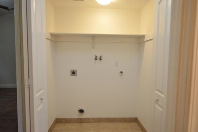 1211 Wurch Way, Redding, CA 96002 - photo 7