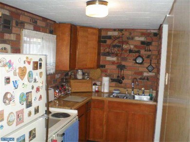 111 Church St, Birdsboro, PA 19508 - photo 6