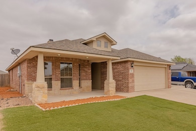 311 Lamar Ct, Odessa, TX 79765 - photo 2