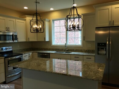 641 Tudor Dr, Hagerstown, MD 21742 - photo 5