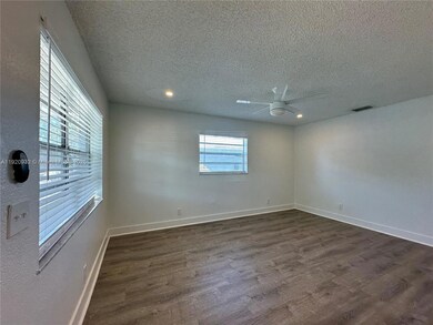 108 NW 1st St, Hallandale Beach, FL 33009 - photo 3