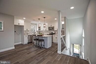 219 Allem Ln unit 219, Perkasie, PA 18944 - photo 5