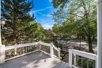 006_Ave Columbus OH 43201 USA