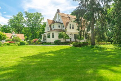 63 Glenville Rd, Greenwich, CT 06831 - photo 2