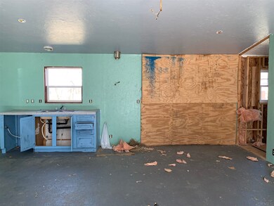 420 W 11th St, Warren, IN 46792 - photo 3