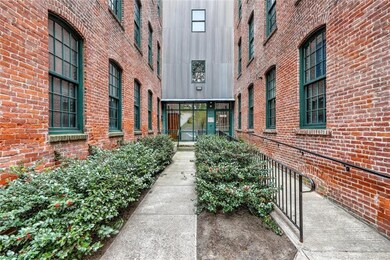 407 Pine St unit 103, Providence, RI 02903 - photo 4