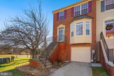 20833 Shamrock Glen Cir, Germantown, MD 20874 - photo 2