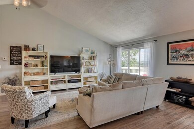 1010 E Tara Lee Ave, Medical Lake, WA 99022 - photo 5