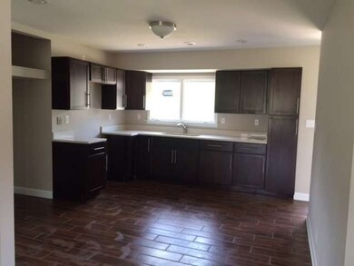 unlisted-address, Aurora, IL 60506 - photo 3