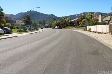 31665 Via Cordoba, Temecula, CA 92592 - photo 4