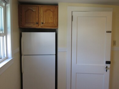 38 Oliver St unit c, Milford, MA 01757 - photo 4