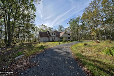 226 Well Rd, Greeley, PA 18425 - photo 2