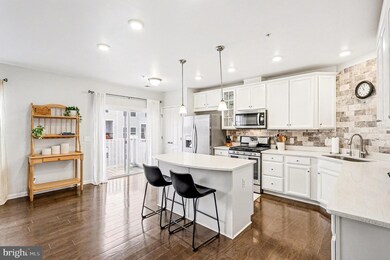 16884 Porters Inn Dr, Dumfries, VA 22026 - photo 3