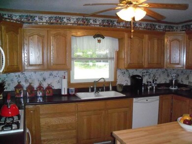 1205 Royal Trail, Manchester, TN 37355 - photo 3