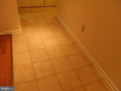 1650 Parkcrest Cir unit 1B/101, Reston, VA 20190 - photo 3