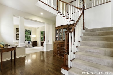 56-web-or-mls-126-bay-cir-dr
