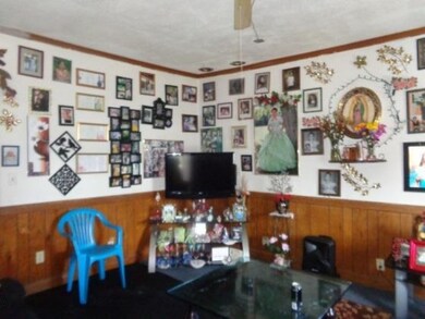 409 Cedar St, Niles, MI 49120 - photo 6