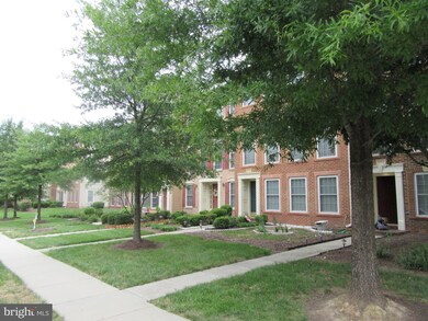 25821 Mews Terrace, Chantilly, VA 20152 - photo 3