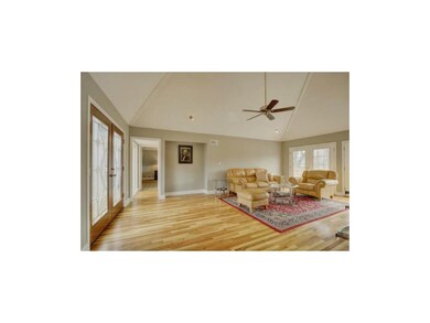 Incredibly SPACIOUS FLOOR PLAN