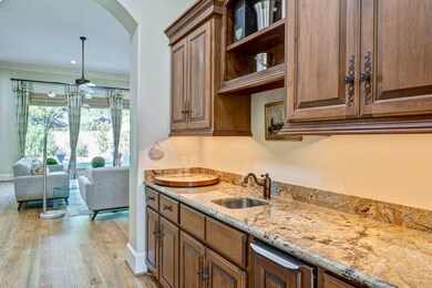 39 Knipp Rd, Houston, TX 77024 - photo 7