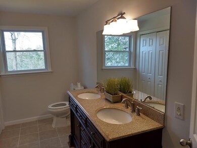 Full Hall Bath