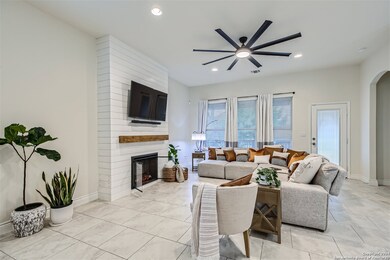 12246 Dusty Boots Rd, San Antonio, TX 78254 - photo 4