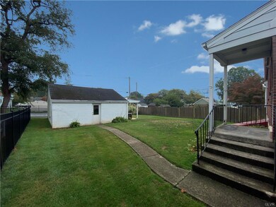 2120 Kemmerer St, Bethlehem, PA 18017 - photo 3