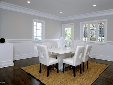 200 Davis Ave, Greenwich, CT 06830 - photo 6