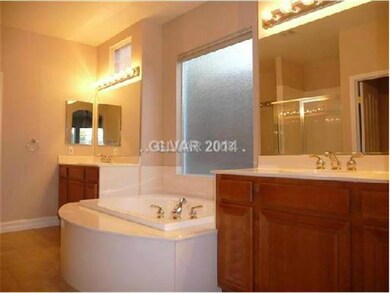 Master Bath/Spa.