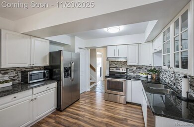 1524 Georgetown Dr unit 32, Bloomfield Hills, MI 48304 - photo 5