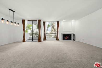 1312 S Saltair Ave unit 215, Los Angeles, CA 90025 - photo 5