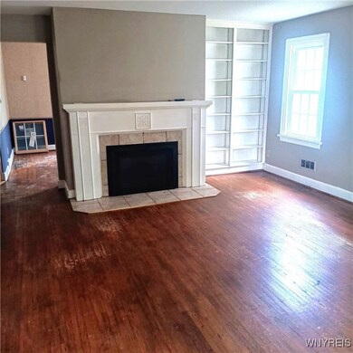 38 Byron Ave, Buffalo, NY 14223 - photo 3