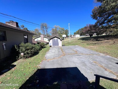 185 River Rd, Harrogate, TN 37752 - photo 6