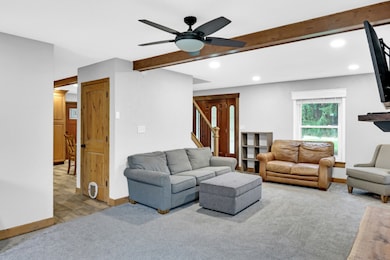 W2585 Long Meadow Dr, Elkhorn, WI 53121 - photo 5