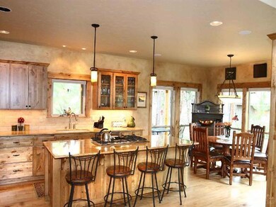 61299 Big Eddy Cir, Bend, OR 97702 - photo 4