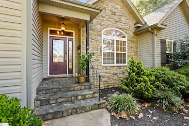 29 Phillips Meadow Way, Travelers Rest, SC 29690 - photo 2