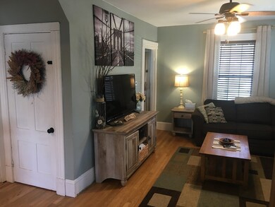 20 Moore St, Chicopee, MA 01013 - photo 6