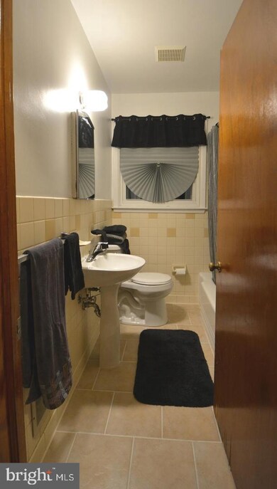 6108 Oakland Mills Rd, Sykesville, MD 21784 - photo 7