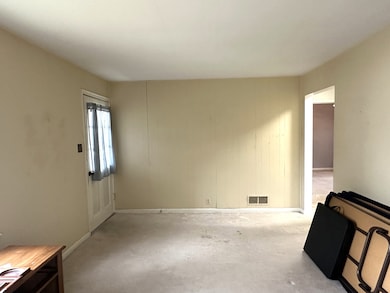 108 W Nishna Rd, Shenandoah, IA 51601 - photo 5