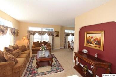 7434 Crooked Finger Rd NE, Scotts Mills, OR 97375 - photo 6