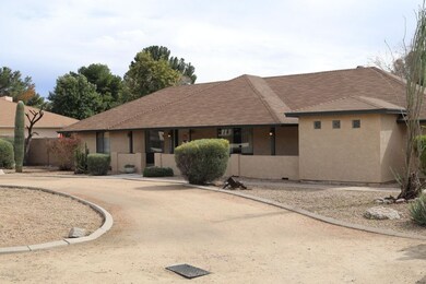 Alzora Listing-Front of home