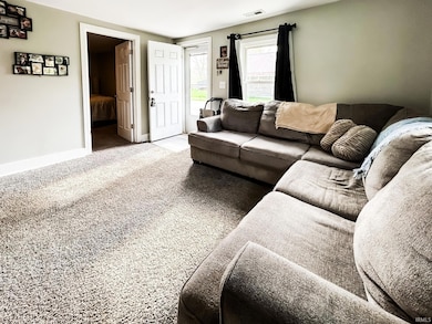 1134 N Marion St, Mitchell, IN 47446 - photo 4