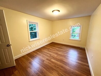 42 S Walnut St unit 1, Quincy, MA 02169 - photo 4