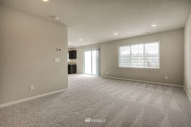 10714 183rd St E unit 472, Puyallup, WA 98374 - photo 7