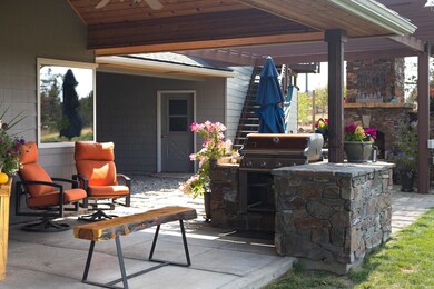 5540 SW Coyote Ave (14 of 65)