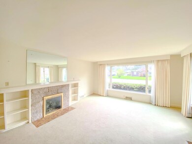 916 Elm Dr, West Lafayette, IN 47906 - photo 2