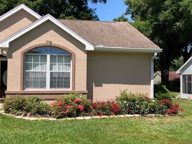 Rose Garden in Front Landscaping