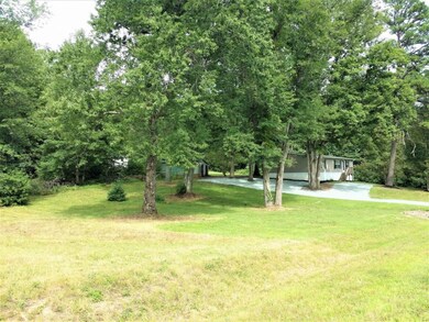 2608 Vaughn Ln, Burlington, NC 27217 - photo 3