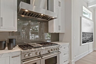 2981 Blue Cypress Ln-large-105-104-DSC 8