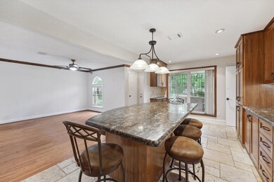 7930 Salge Dr, Houston, TX 77040 - photo 7